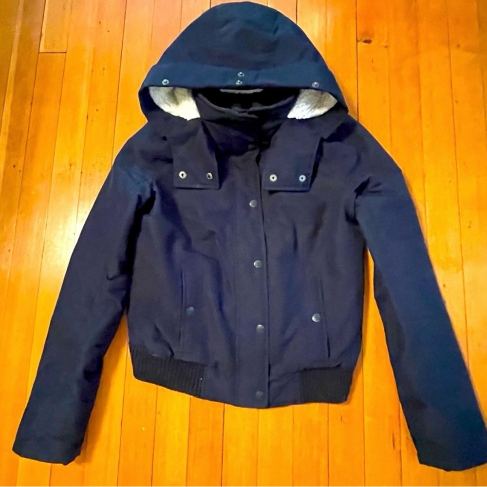 Hollister California ALL-WEATHER Blue Hooded Bomber Jacket. Size S